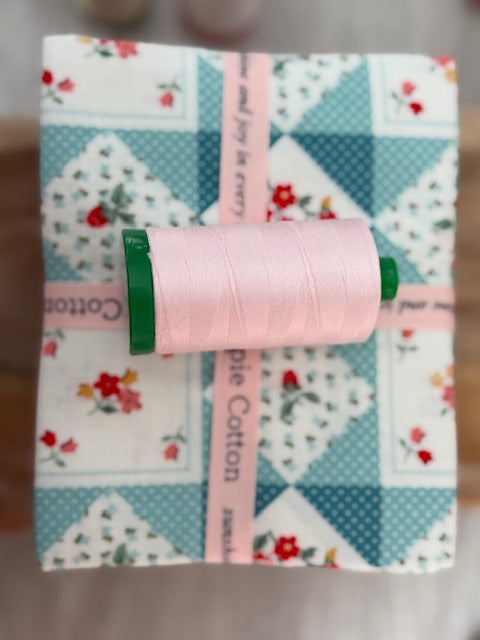 Aurifil — 40 wt — Pale Pink — 2410