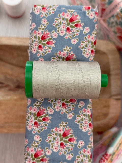 Aurifil — 40 wt — Light Grey — 5021