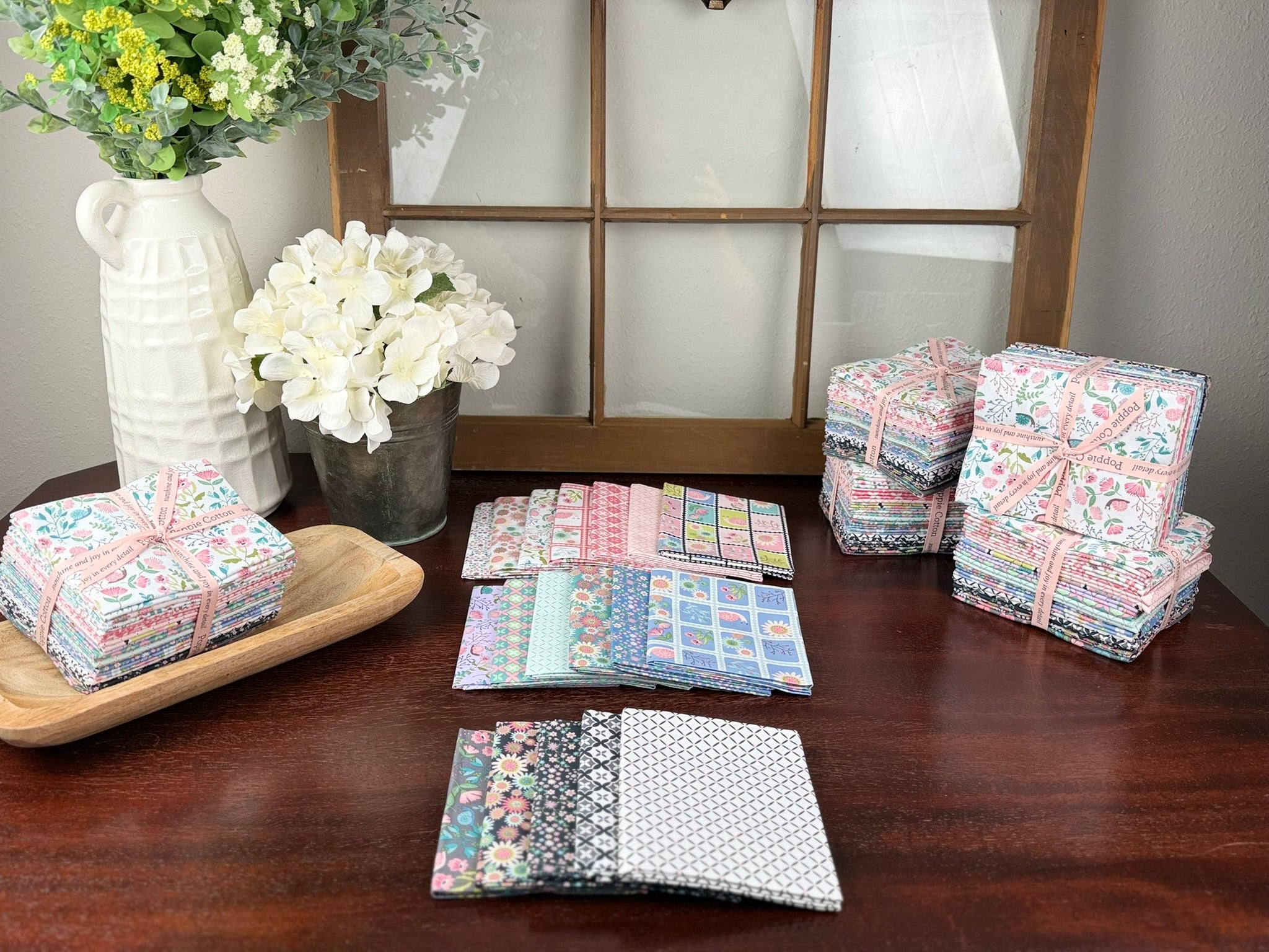Le Petit Escargot by Lori Woods for Poppie Cotton — 18-Piece Fat Quarter Bundle