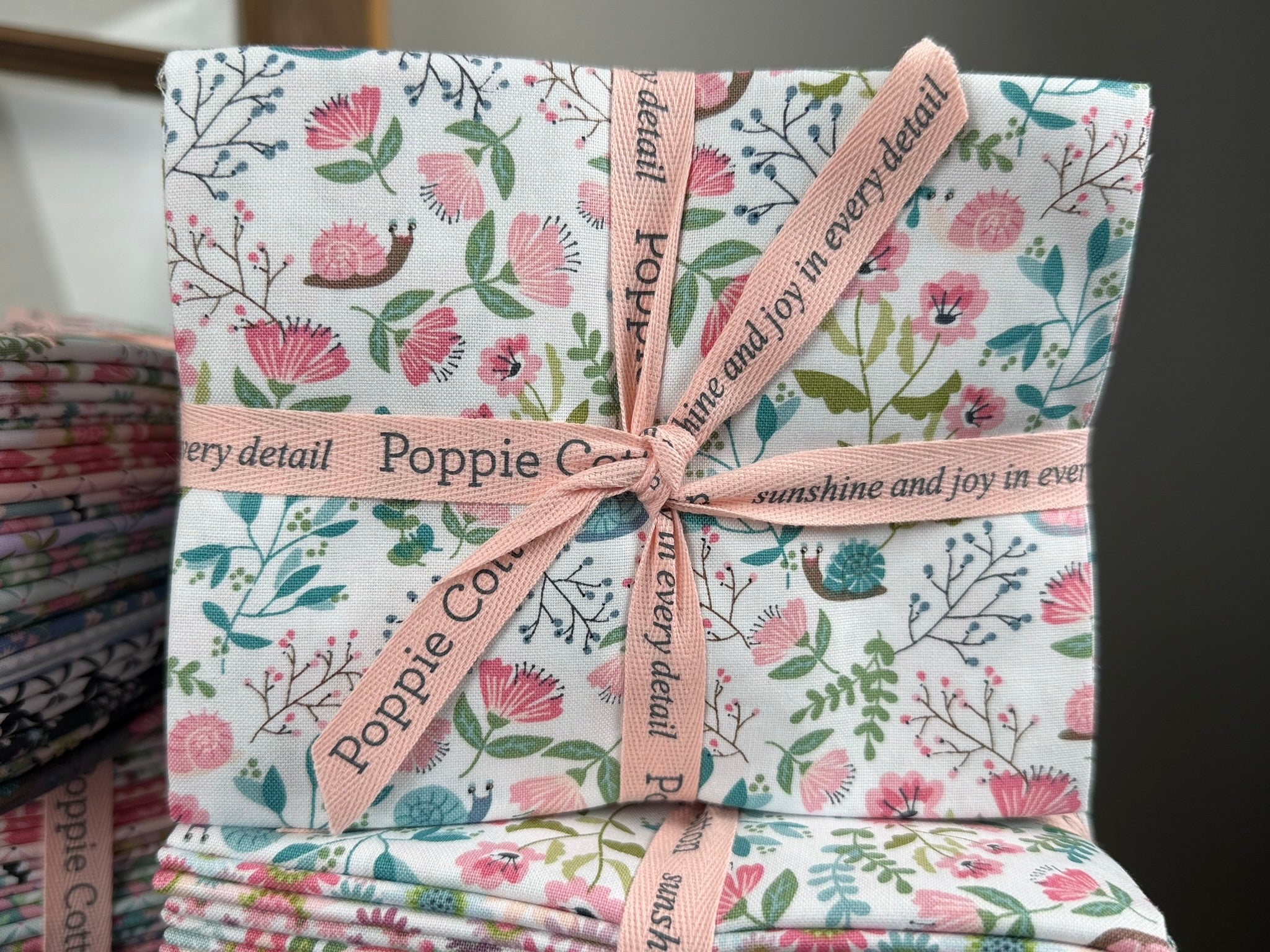 Le Petit Escargot by Lori Woods for Poppie Cotton — 18-Piece Fat Quarter Bundle