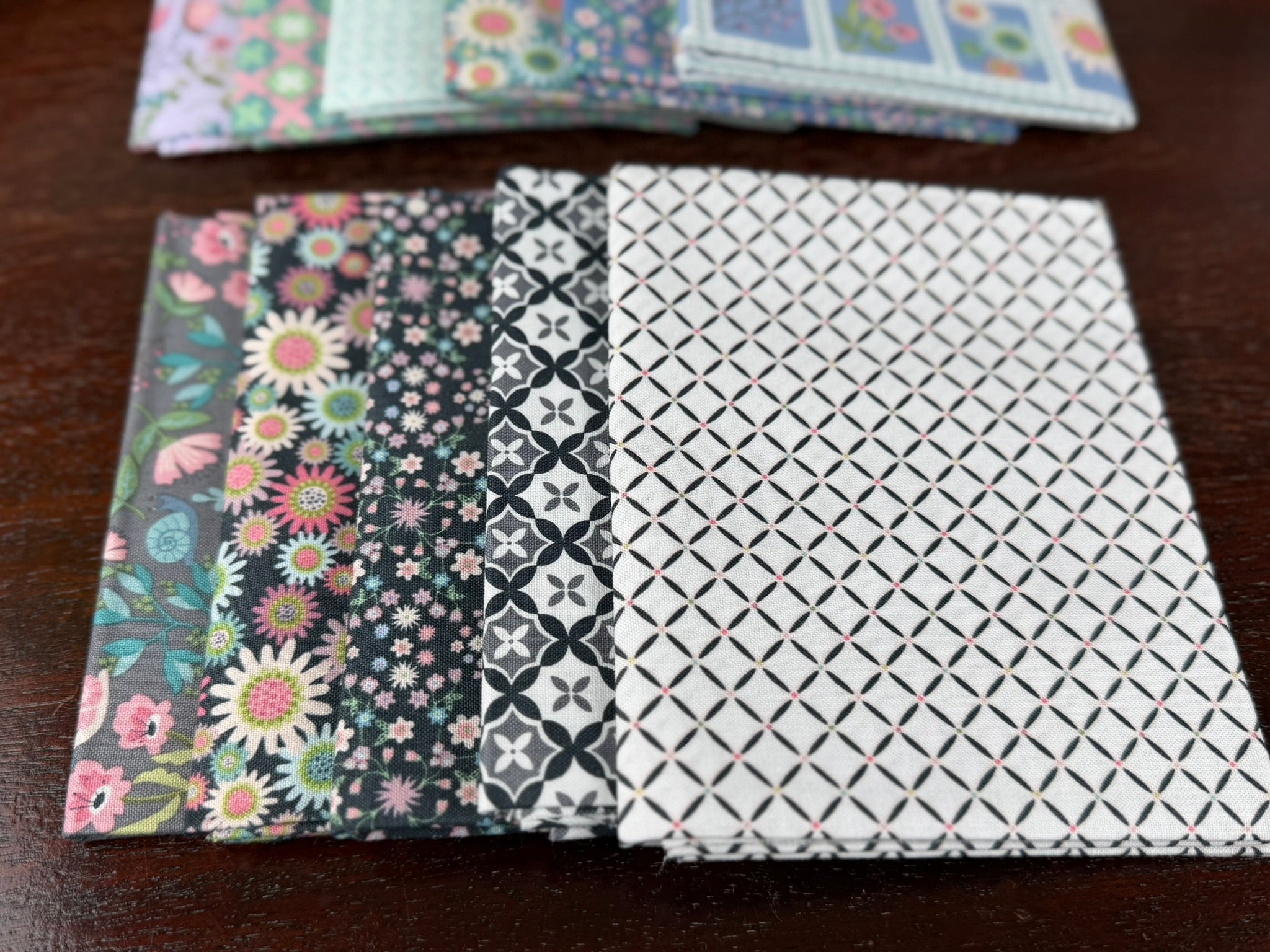 Le Petit Escargot by Lori Woods for Poppie Cotton — 18-Piece Fat Quarter Bundle