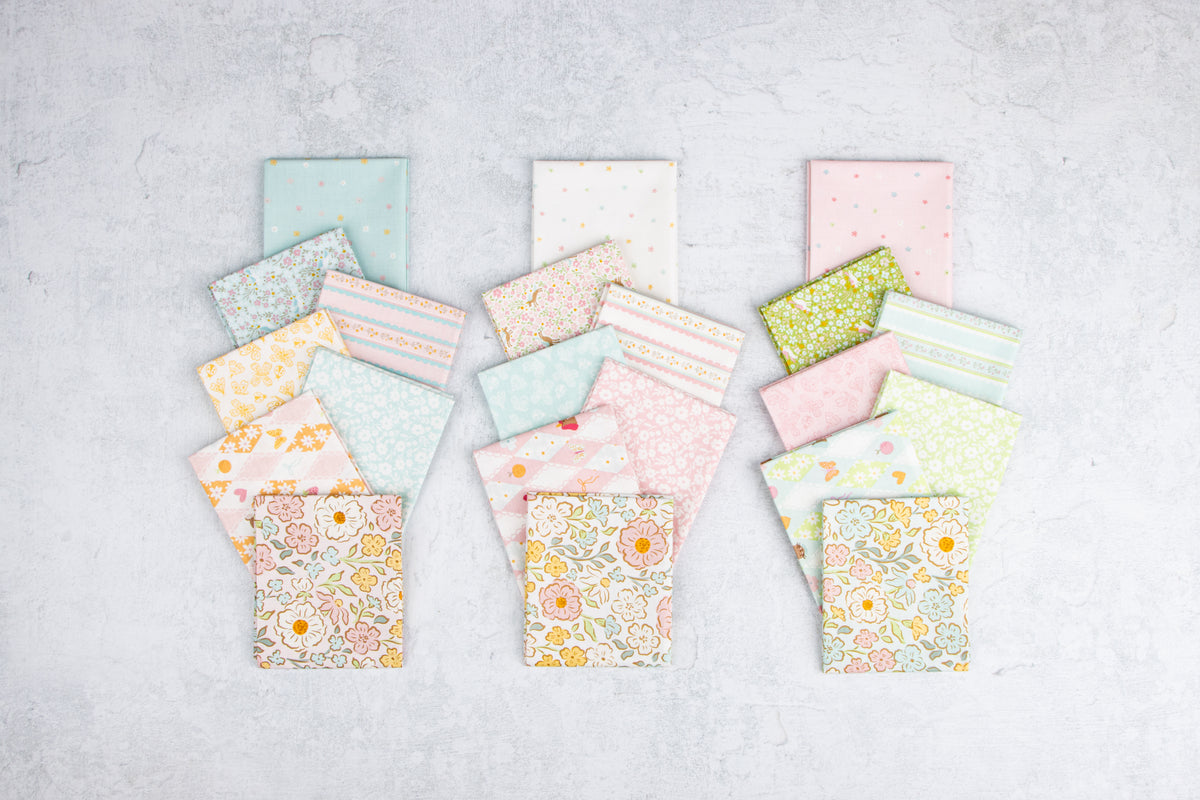 Little Posies Fat Quarter Bundle, 21 Pieces | Cayla Naylor for Riley Blake Designs