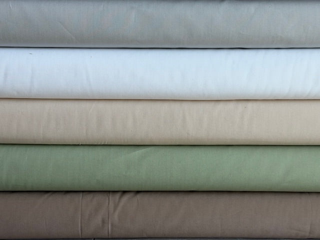 Art Gallery Fabrics — Pure Solids — Snow