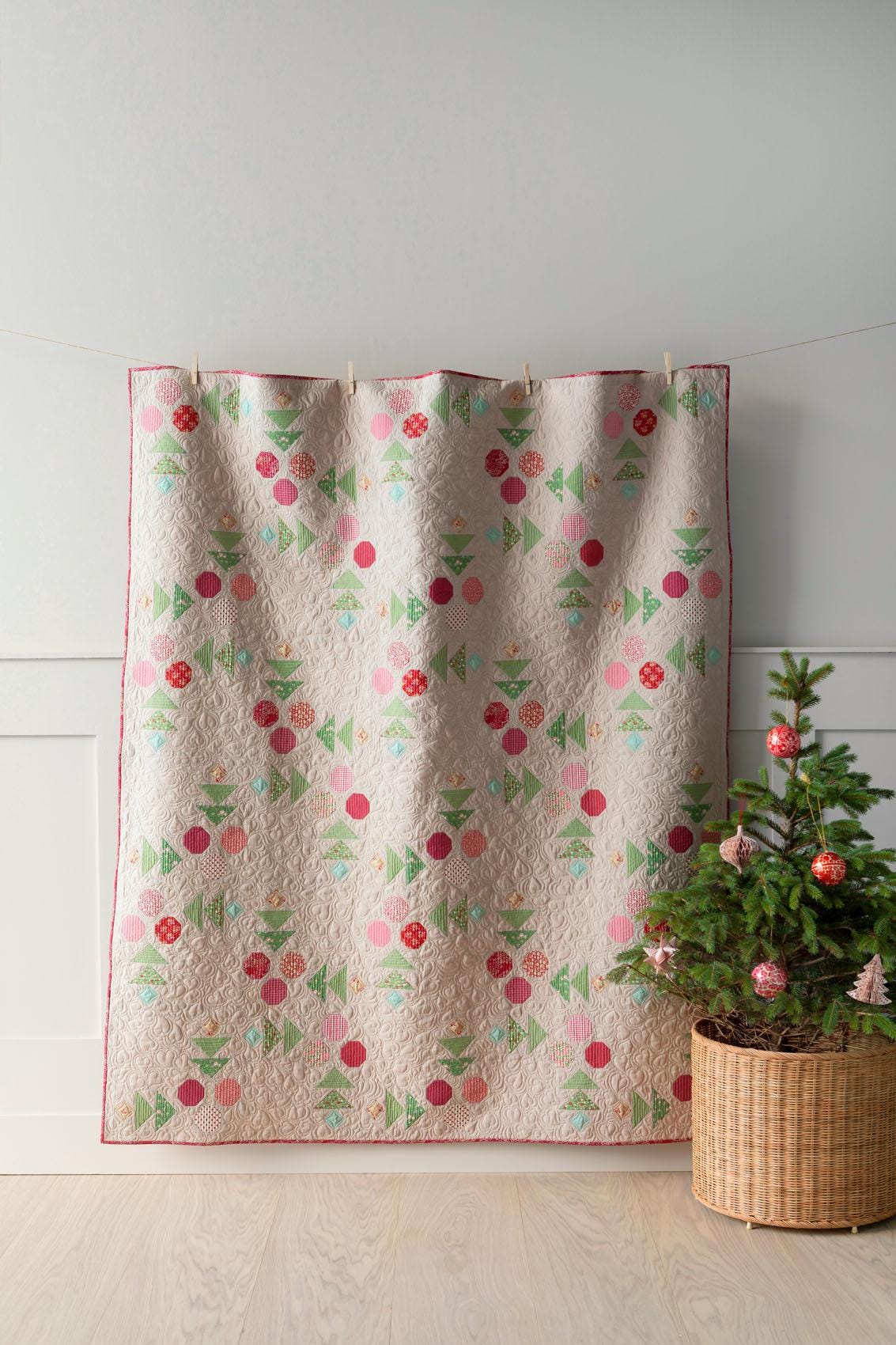 Harper Pink TIL130146 | Tilda Basics Creating Memories | Quilting Cotton Fabric | Continuous Yardage