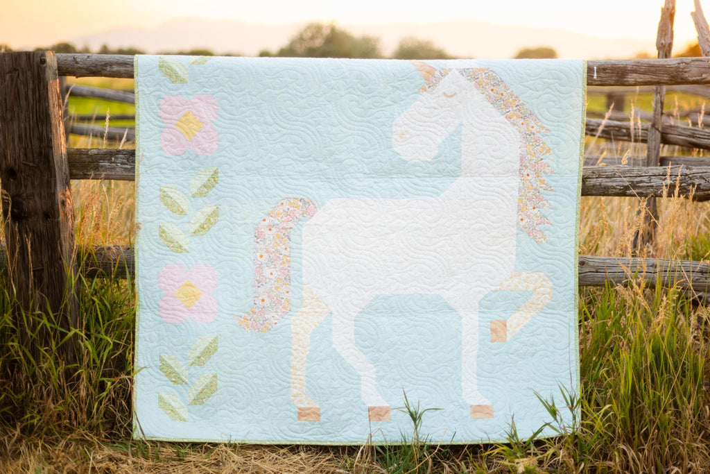 Little Posies Unicorn Garden Quilt Kit  Riley Blake Designs  Apples & Beavers Pattern  KT-18320